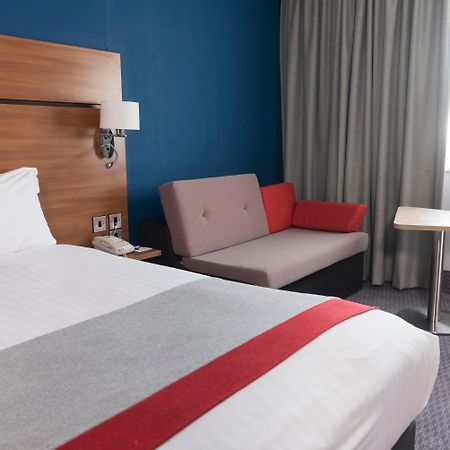 Holiday Inn Express Birmingham Star City By Ihg Экстерьер фото