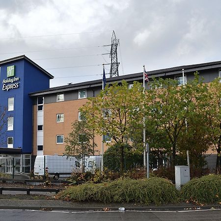Holiday Inn Express Birmingham Star City By Ihg Экстерьер фото