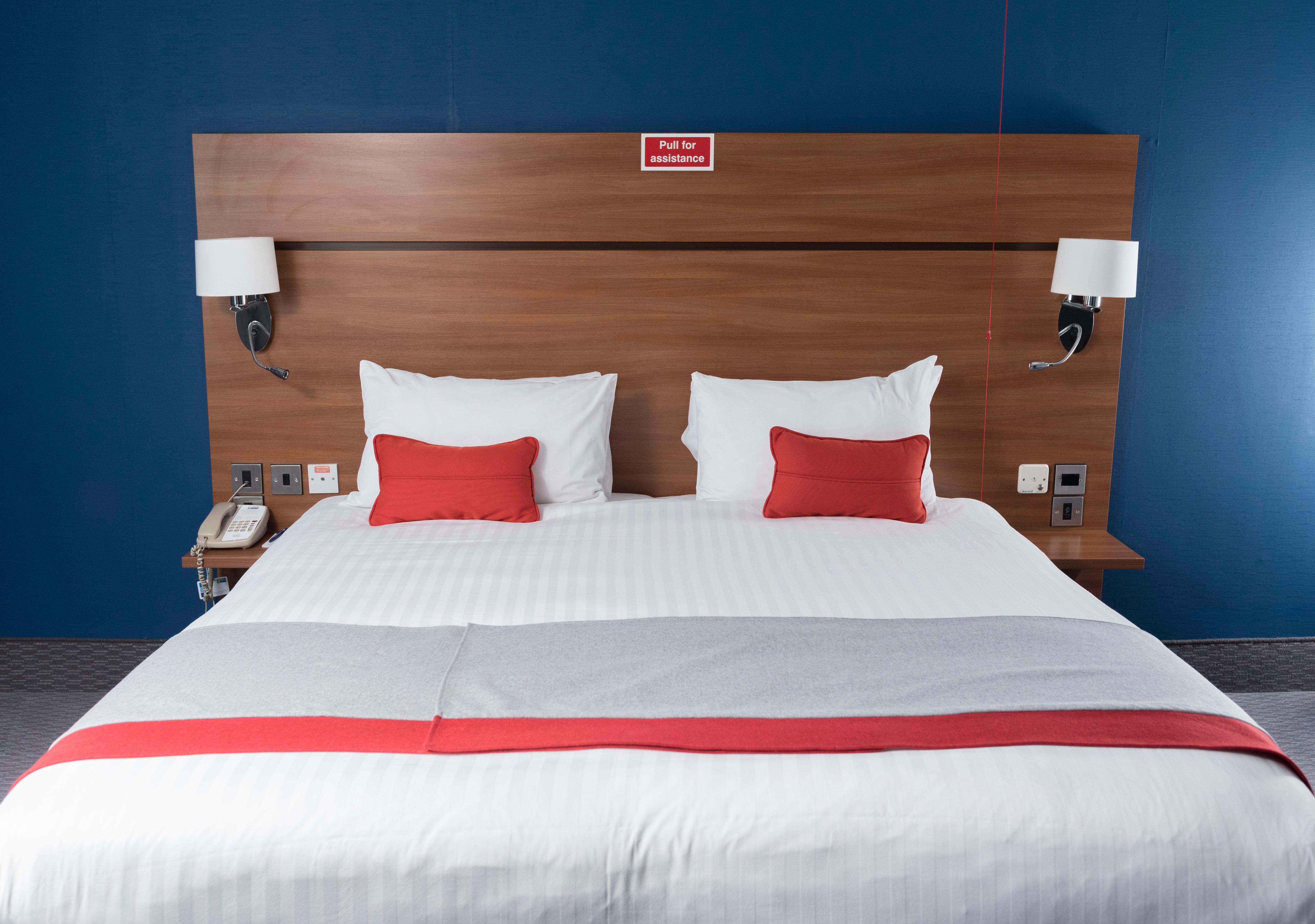 Holiday Inn Express Birmingham Star City By Ihg Экстерьер фото