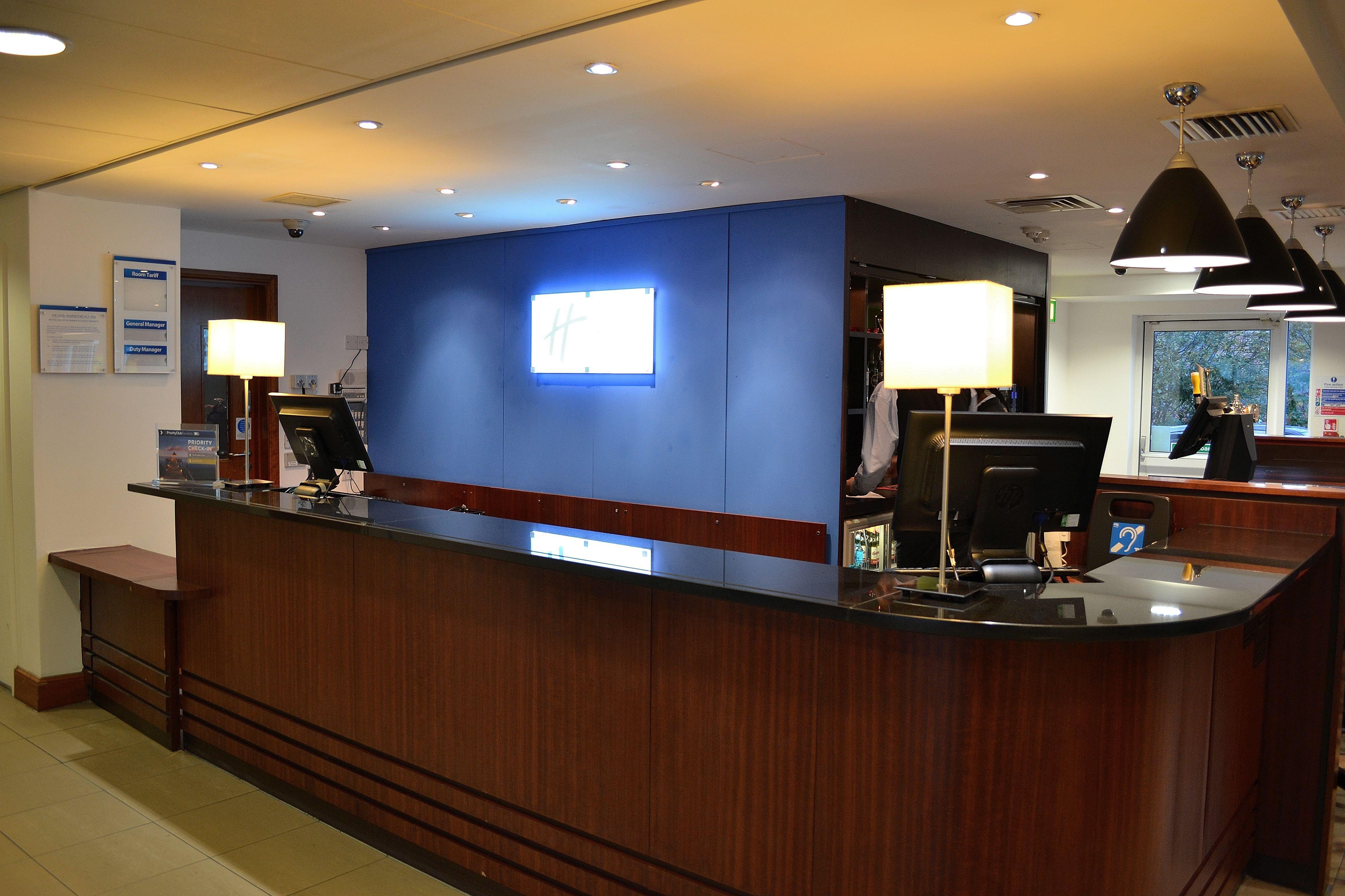 Holiday Inn Express Birmingham Star City By Ihg Экстерьер фото